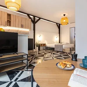  Apartment El Patio De La Luna Freshapartments Spanien